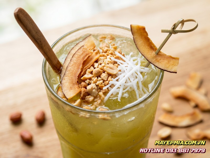 Ly nước mía topping dừa khô, đậu phộng