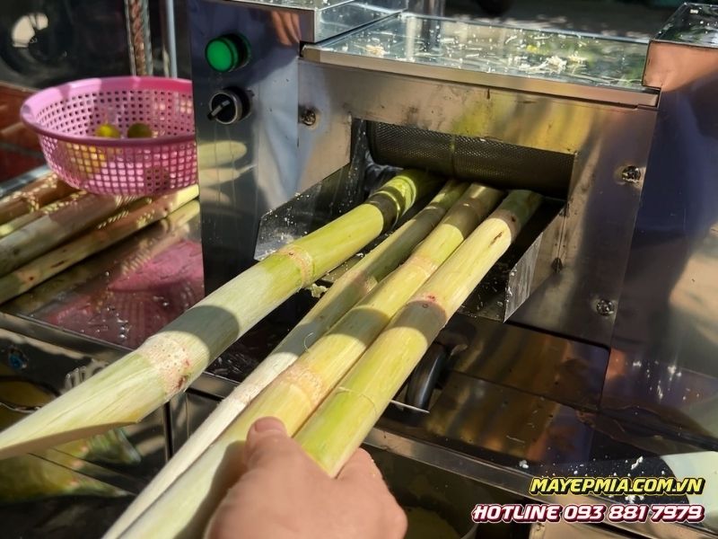 Máy ép mía 2 lô ép 4 cây cùng lúc