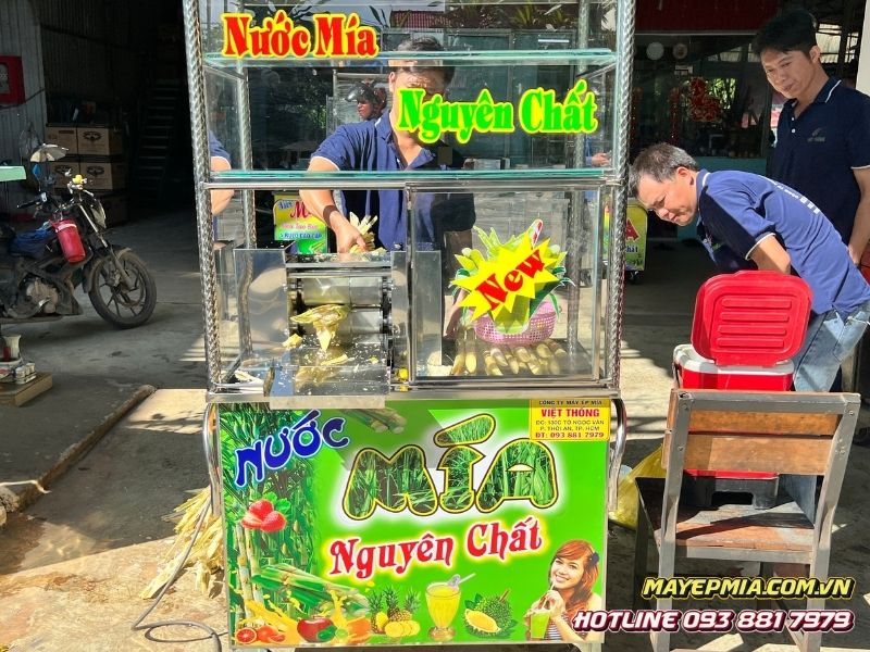 Máy ép mía 2 lô sử dụng đơn giản